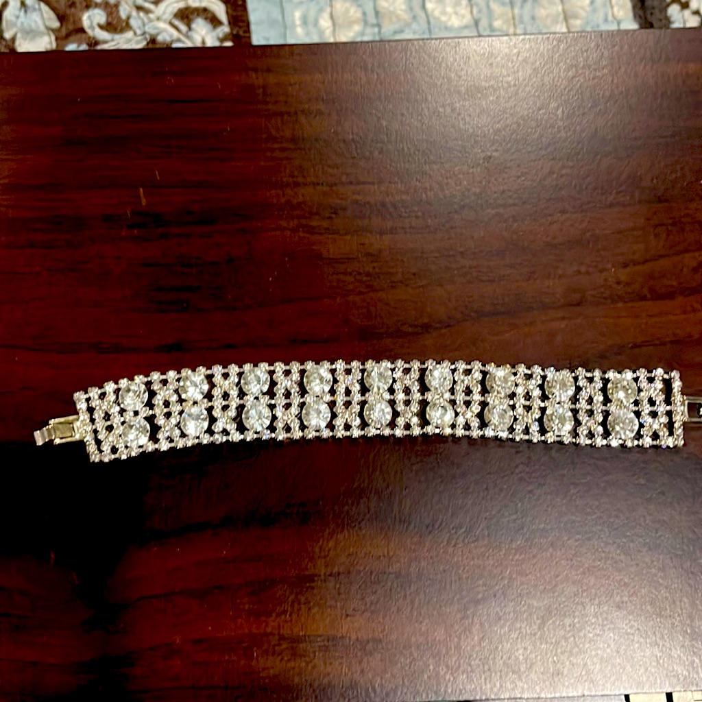 New Versona Bracelet 10$